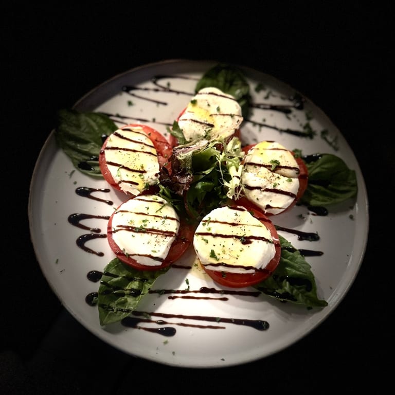Delicious Caprese Creations: A Fresh Italian Twist